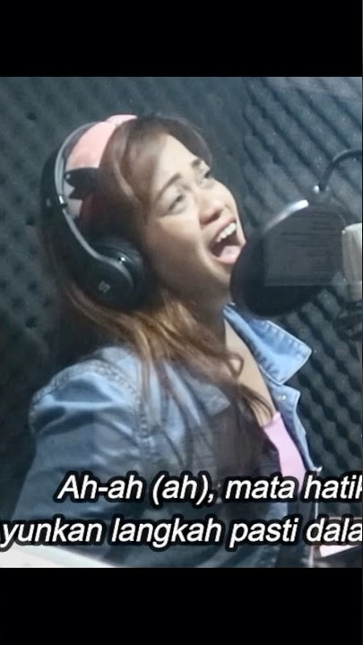 Nyalakan api,siapa nih yg suka lagu 90 an #nike #nikeardilla #nikeardila #nikeardilacover #renysilwy