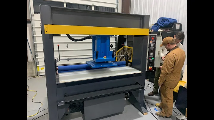 Overview of a HAMMERHEAD Manual Traveling Head Press