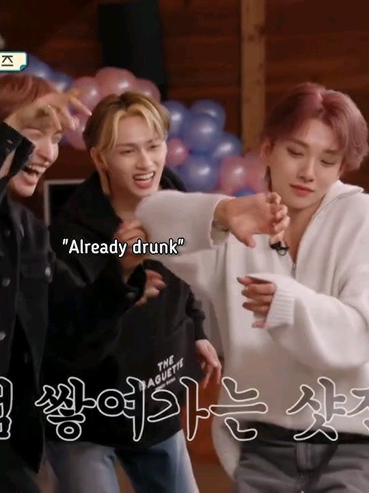 Jisoo drunk dance on 'Love shot'🤯😵 #seventeen#joshua #mingyu#dino#woozi#jun#seungkwan