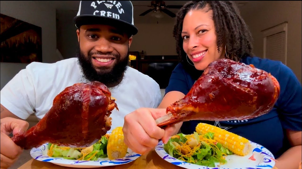 Prayers for LA🙏Giant Smoked Turkey Legs #mukbang #foodie #asmr #letstalk #smokedturkey #eatingshow