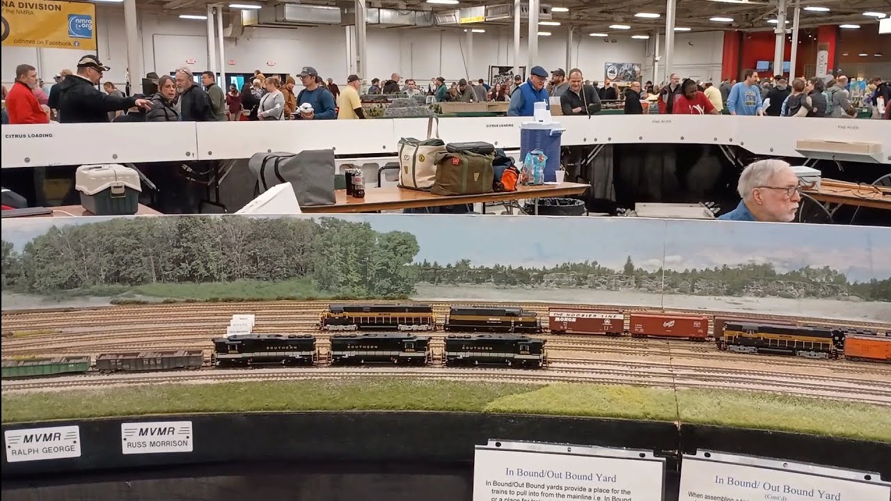 Model Railroads at Indianapolis Indiana Train Show 