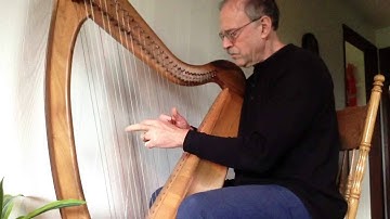 Lydian Mode demonstrated on a Celtic Harp