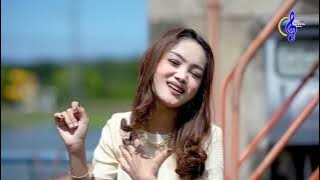 Safira Inema Full Senyum Sayang