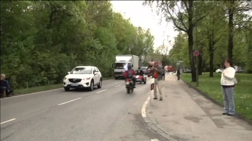 Night Wolves Spotted in Munich: Bikers lay flowers at residence of deceased Russian dancer