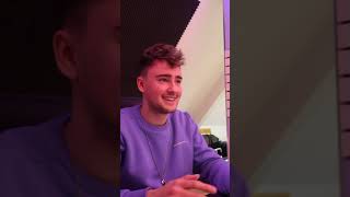 The process of making 'Jenny' w/ ThatBehavior (Vertical Video)