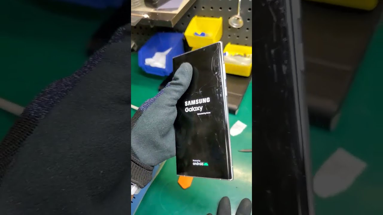 Restoring a Cracked Samsung Galaxy S22 Ultra #Shorts #Repair