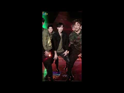 더유닛 보이프렌드(BOYFRIEND) - 동현 Monster 직캠 Clean ver. [4K]