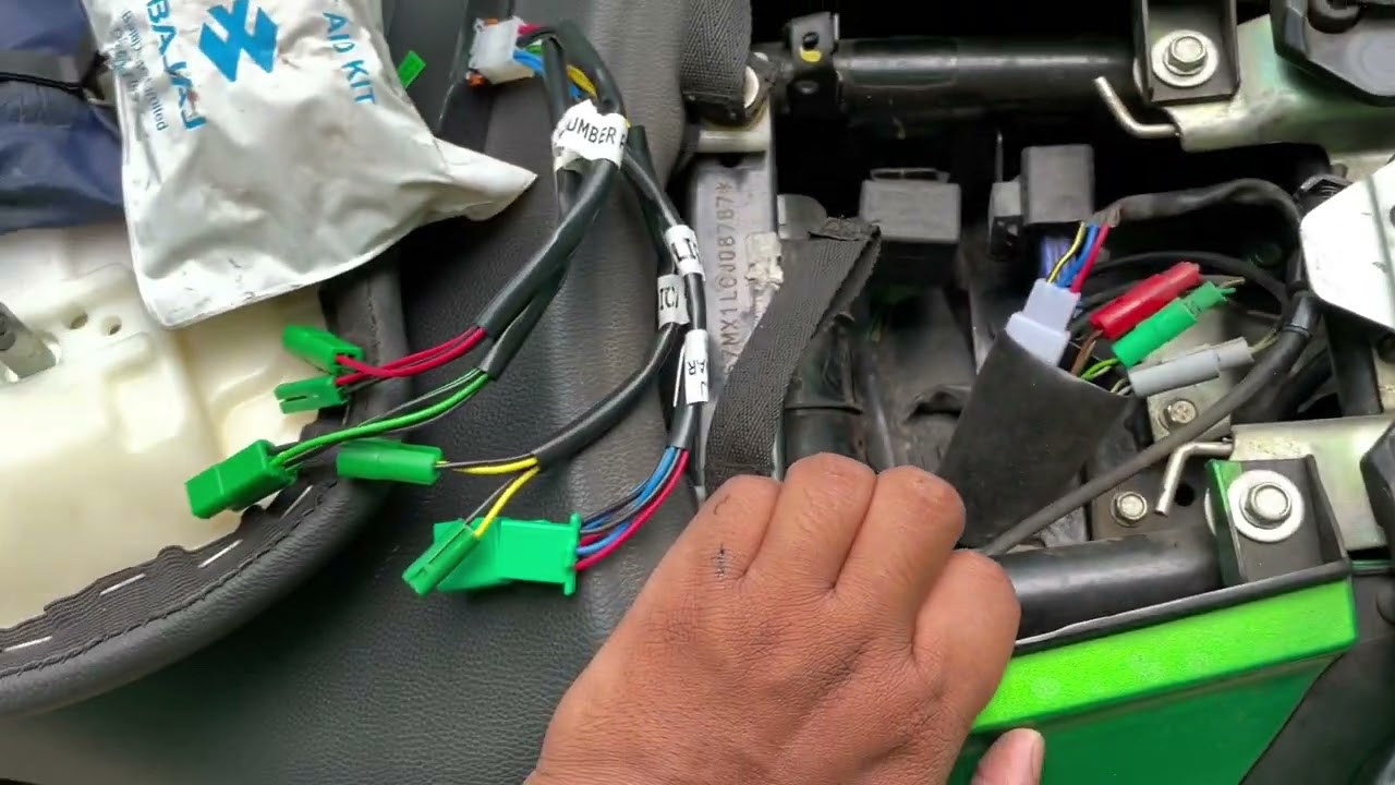 Hazard flashers for dominar 400😍|| plug and play hazard no need of extra switch || 