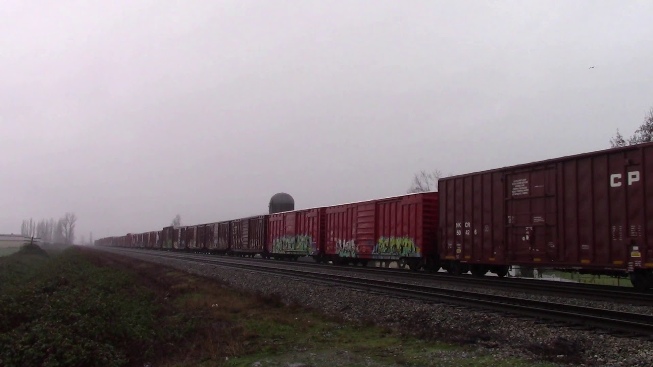 ALL SD60's!!!!!!!! CP V89 (Mixed Train) @ Matsqui Jct. BC Canada 31DEC19 SD60M 6258 Leadig