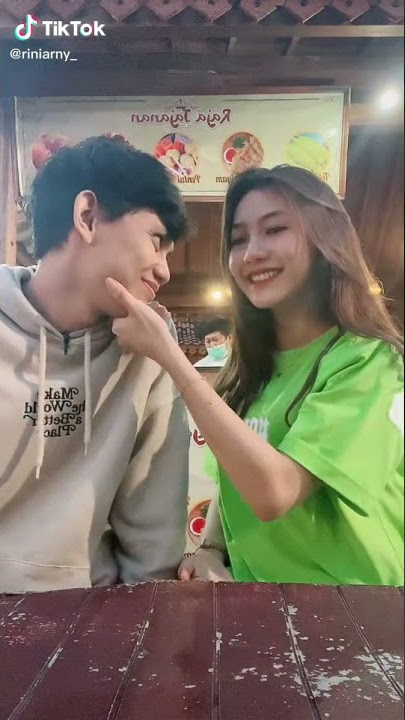 Hans Tv dan Rini arini baper banget