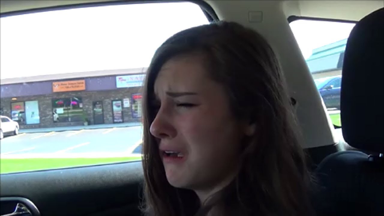 WISDOM TEETH REMOVAL AFTERMATH - YouTube