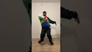 Freestyle Dance Popping Waving