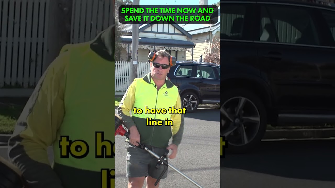 How Matt from Jim's Mowing does edges