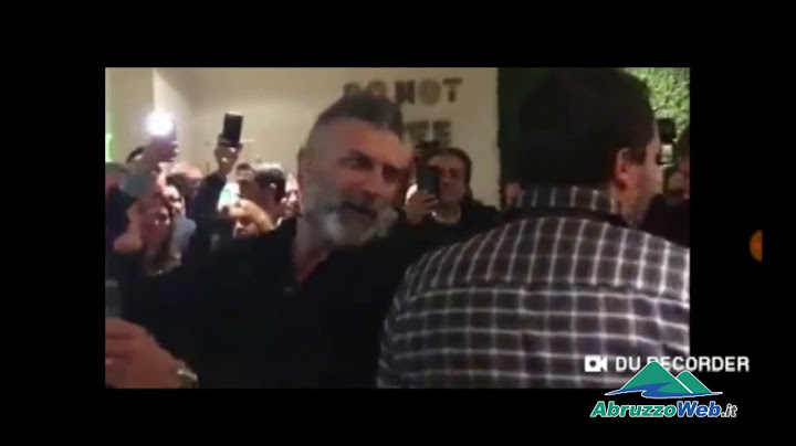 SALVINI IN ABRUZZO: DURANTE CENA VICEPREMIER CANTA ALBACHIARA E IO VAGABONDO