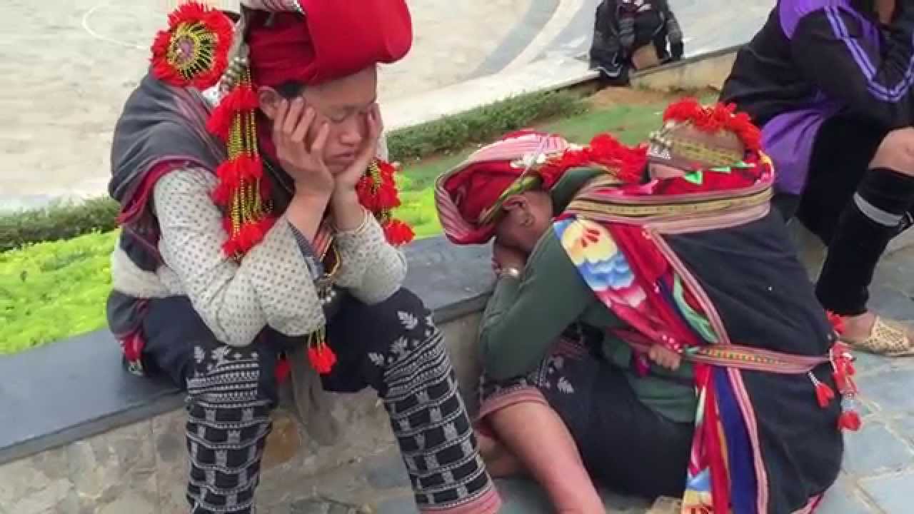Red Dzao and Black Hmong Sapa