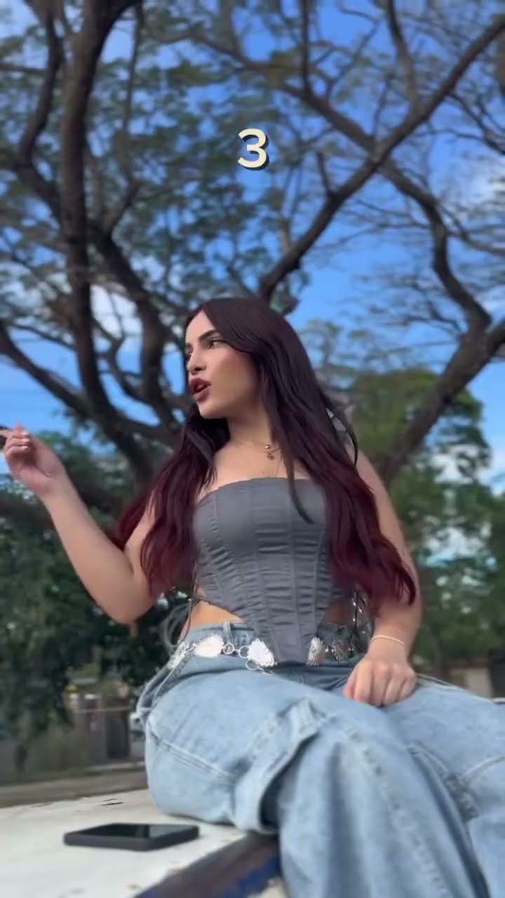 Dos ARTISTAS de Venezuela nos UNIMOS para hacer un nuevo HIMNO ?? (Adivina quién es)