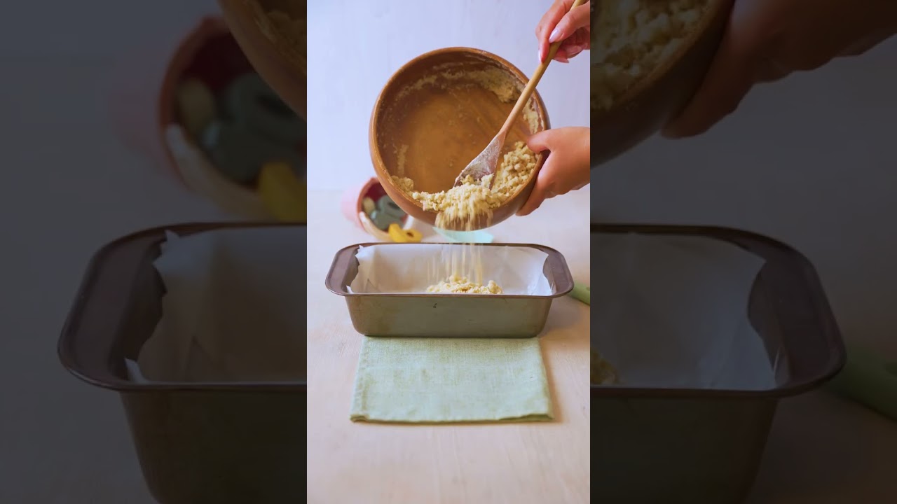 Berry-Oat Crumble Squares