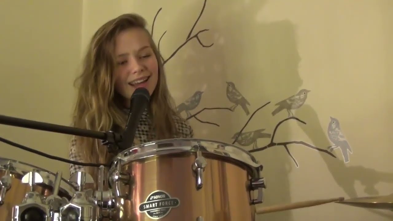 Connie Talbot Brasil: outubro 2014