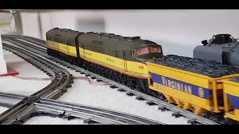 MTH Seaboard Centipede