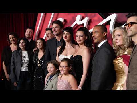 Anne Hathaway, Dakota Johnson & Josh Hartnett Arrive at the Verity New York Premiere | ScreenSlam