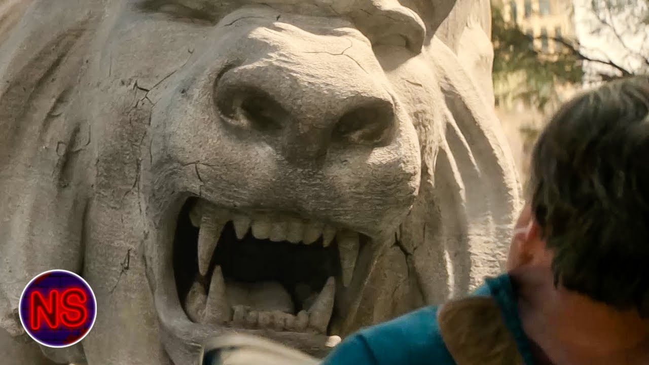 A POSSESSED Lion Statue ATTACKS! | Ghostbusters: Frozen Empire | Now Scaring