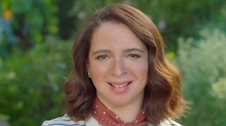 Maya Rudolph Family: Husband, Kids, Siblings, Pare...