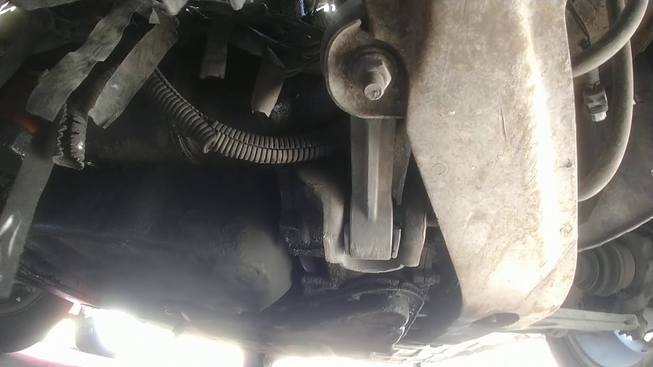 SE MUEVE TODO EL MOTOR POR SOPORTES DAÑADOS - YouTube