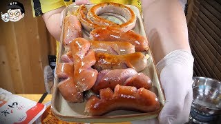 Spicy Korean chicken cartilages and fish cake tteok-bokki. [ENG Sub] (Korean Food Mukbang Review)