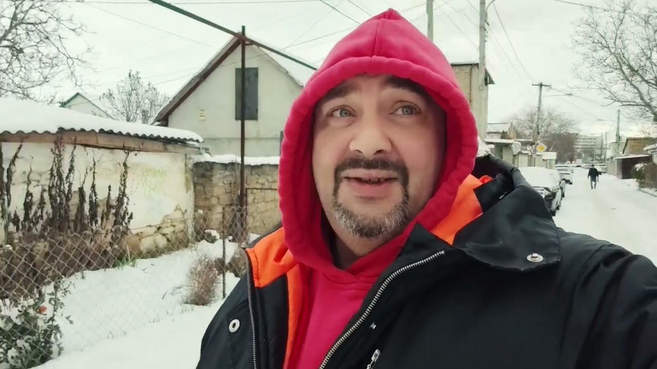 Крым / Прогулка по заснежённому Симферополю