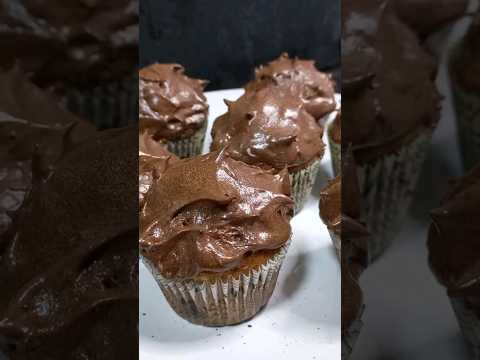 Самые вкусные шоколадно-ореховые кексы