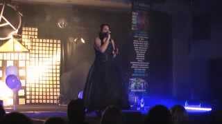 Amy Smith singing love never dies