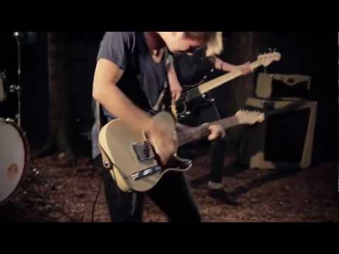 YouTube पर Indevotion - Go Go Go Go Go! (Official Music Video) देखें YouTube पर Indevotion - Go Go Go Go Go! (Official Music Video) देखें