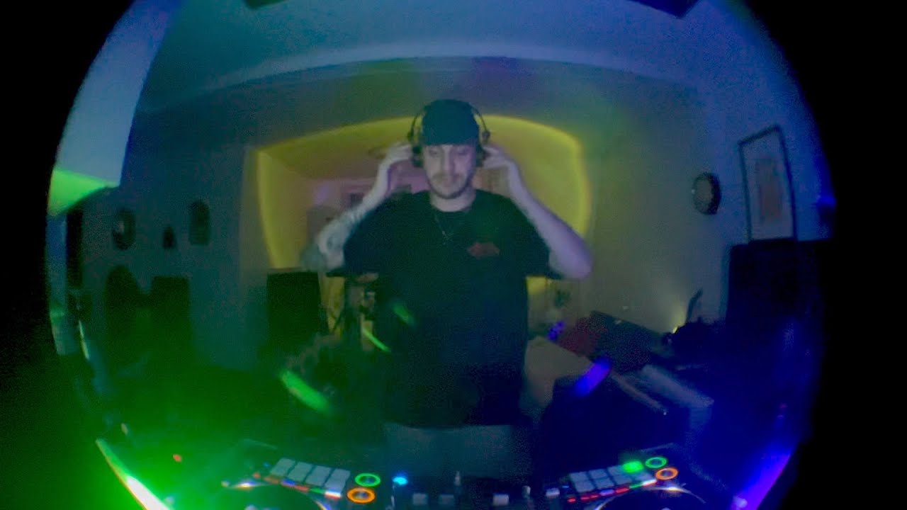 Tech & Speed Garage DJ Mix - Dec 2025