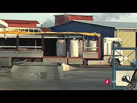 თევზის სუნი ფოთის ქუჩებში