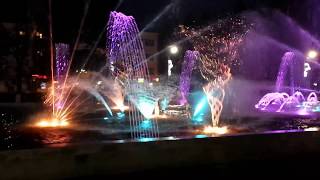 Это надо видеть:невероятное зрелище от поющего фонтана