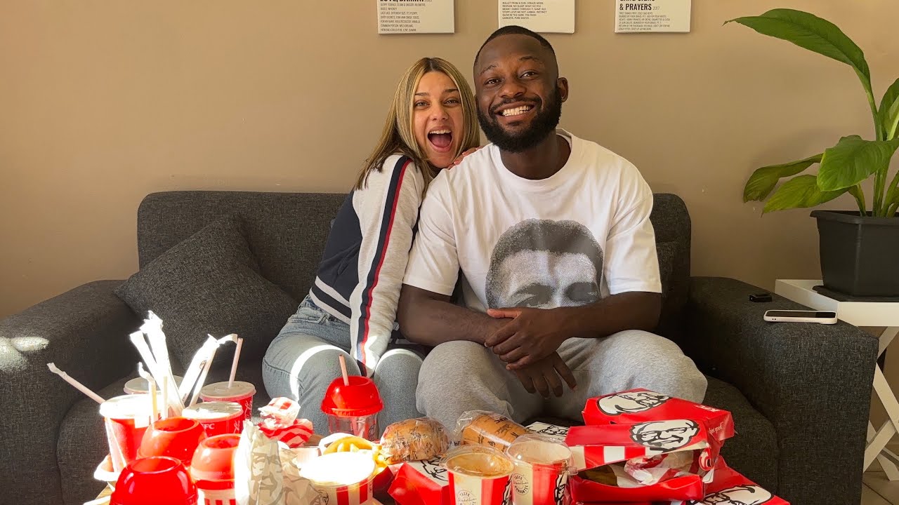 МЫ КУПИЛИ ВСЕ, ЧТО В МЕНЮ