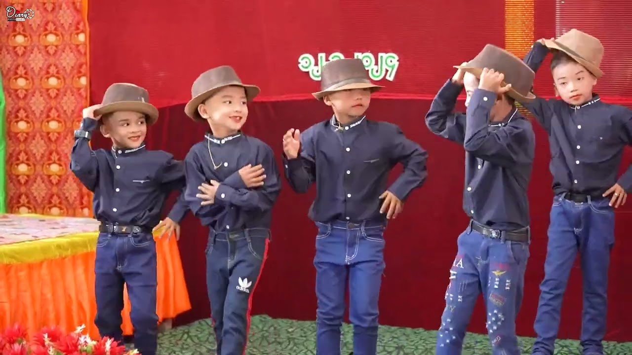 G- 1 ကျောင်းသားလေးများ၏ ဂျင်းဘောင်းဘီသီချင်းဖြင့် ကပြဖျော်ဖြေမှု