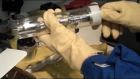 A MOMENT IN PROJECTION=CHANGING A XENON LAMP