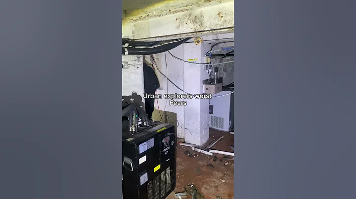 Urban explorers worst fear. #urbex #urbexjc #urbanexploring #abandonedplaces #decay #urbanexploreruk