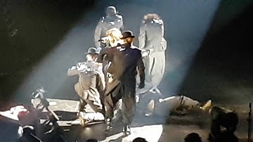 Selena Gomez - Hands To Myself Revival Tour Manila