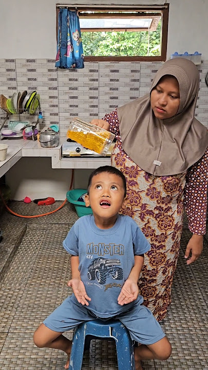 gelas viral tidak tumpah