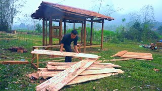 Restoring the old wooden house in a new location - Lonely boy's daily life
