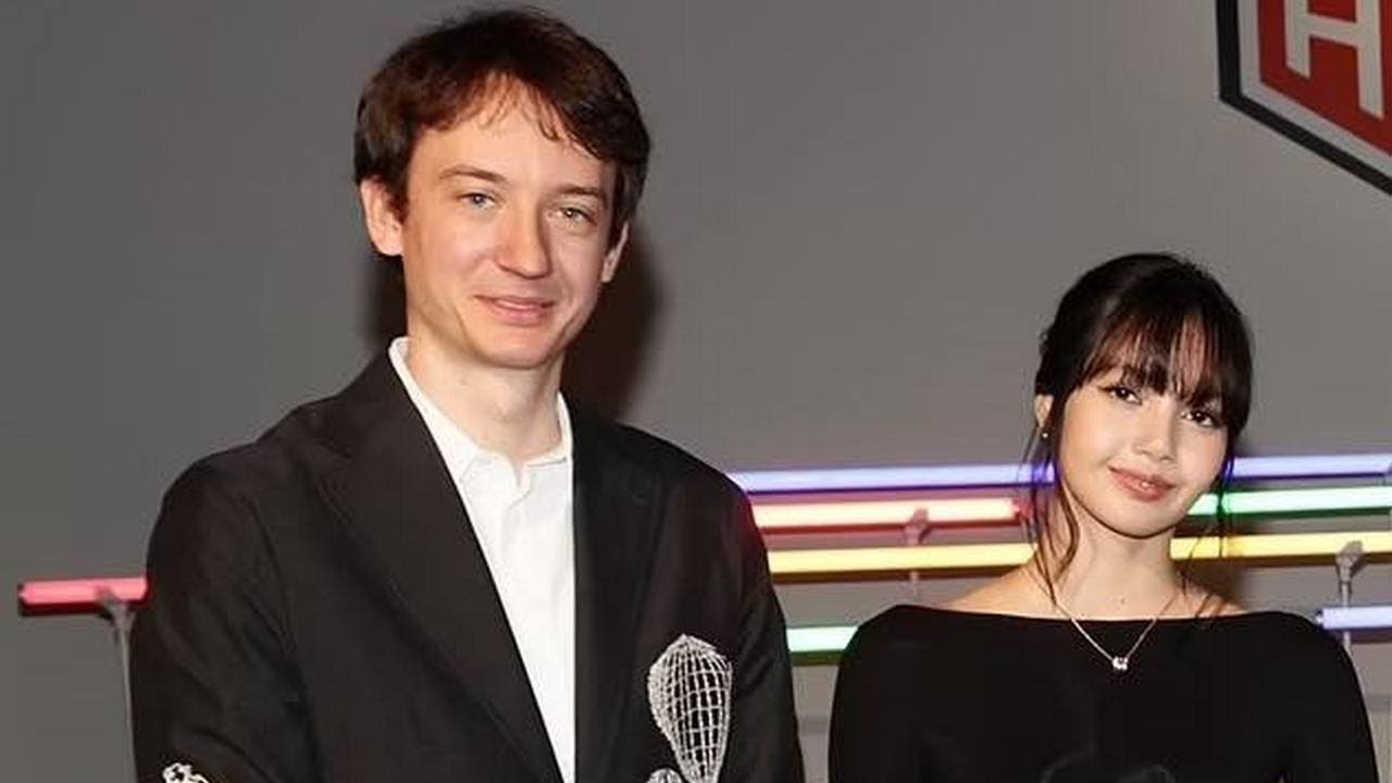 У певицы Лизы, по слухам, появился бойфренд