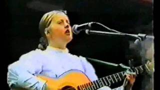 The Kelly Family - She's Crazy -  Kamp Lintfort 12-5-1994.wmv