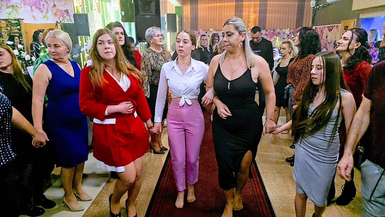 Kolo plamti, kolo divlja, atmosfera nikad življa 💃Svadbeni salon Vidikovac 15.02.'25 🎹 Edin Dželalić