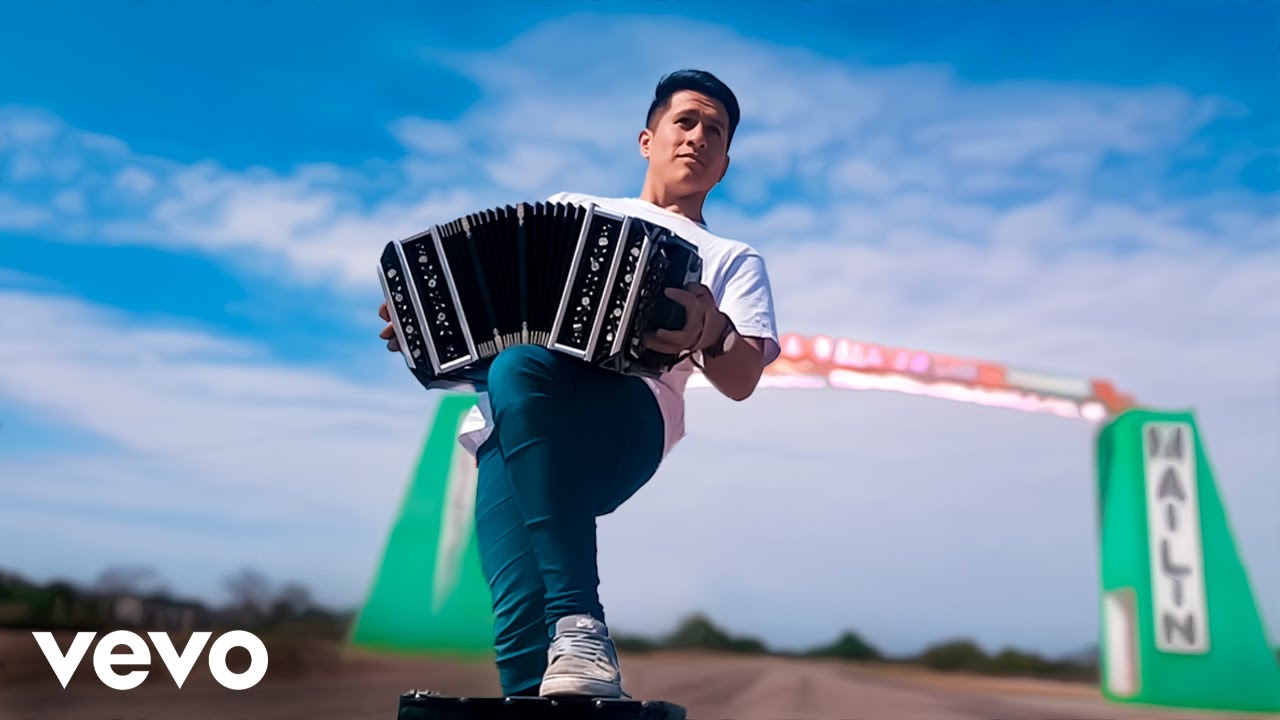 CUANDO LLORA UN ACORDEÓN - LOSMYE CISNEROS (Videoclip CHAMAME) 2022