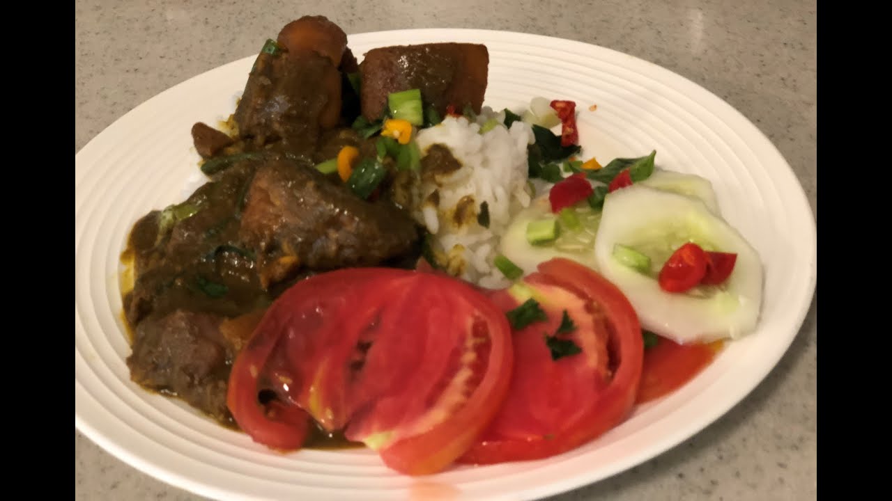PORK CURRY - GUYANESE STYLE