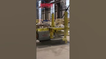 Handling machine with AGV for automatic travelling in warehouses and containers.#loading #container