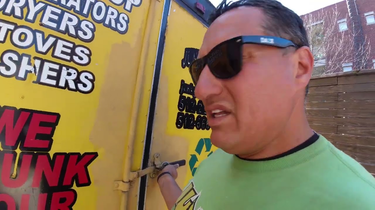 junk-removal-trash-pickup-in-the-dallas-fort-worth-area