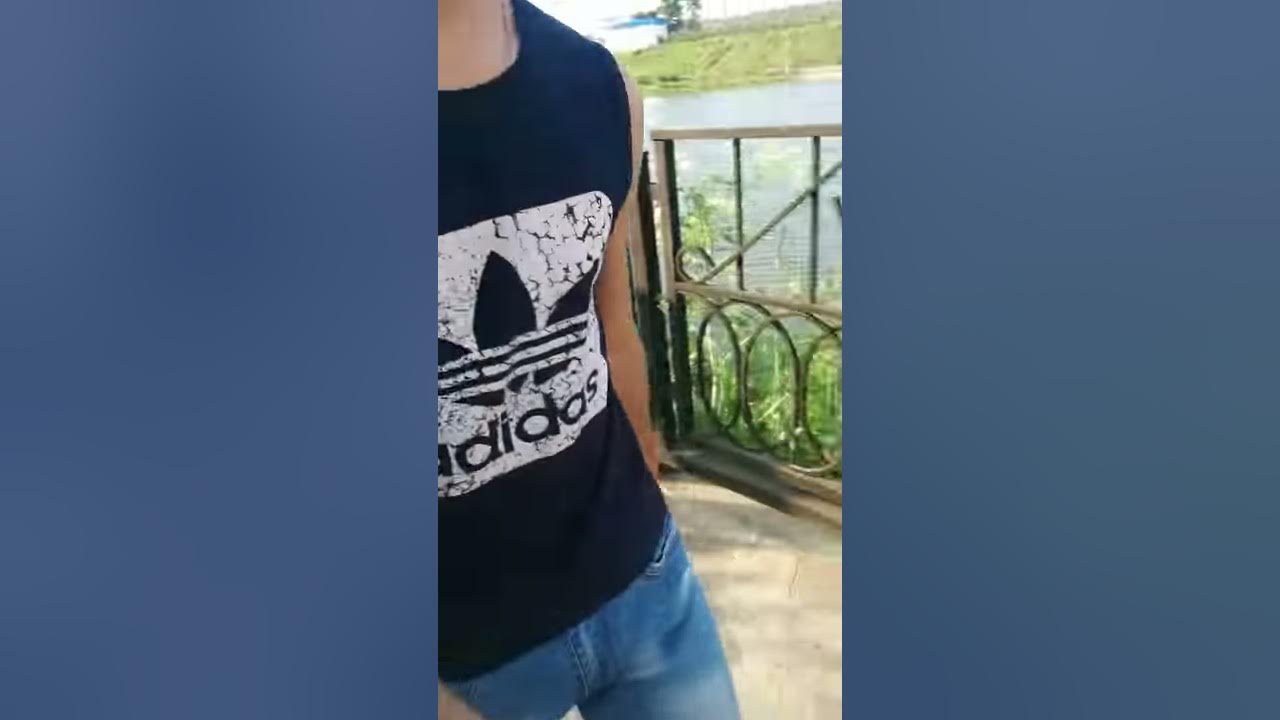 Обоссался - YouTube